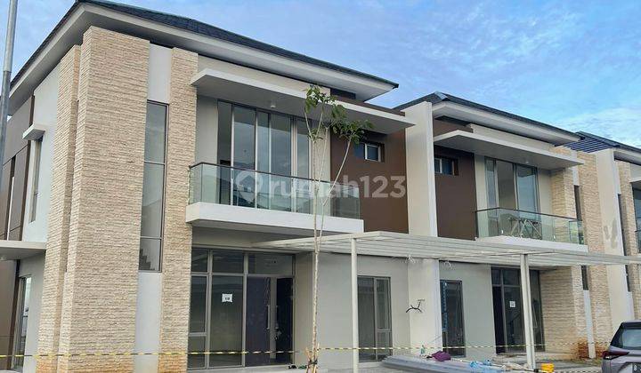 Rumah di Pantai Indah Kapuk 2 Jakarta Utara  1