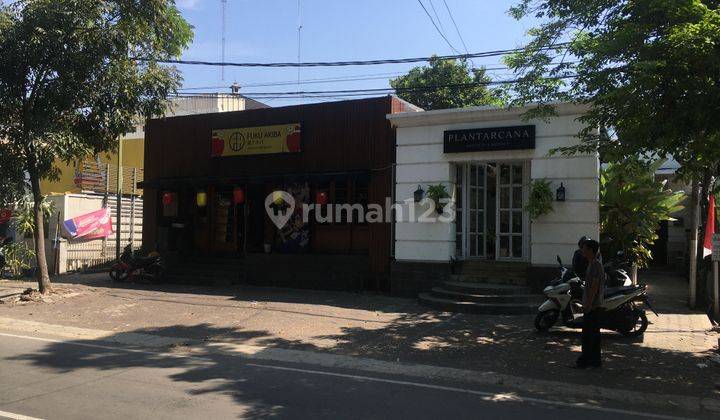 RUMAH LOKASI STRATEGIS SUPER PREMIUM AKSES TOL PASTEUR DEKAT GEDUNG SATE DAGO AREA RIAU BANDUNG 1