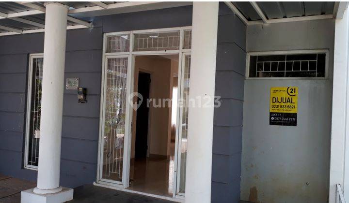 RUMAH DIJUAL SIAP HUNI FULL RENOV 2