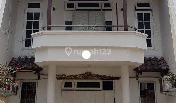 Rumah 2 Setengah Lantai Di Kyumanis Jakarta Timur 2