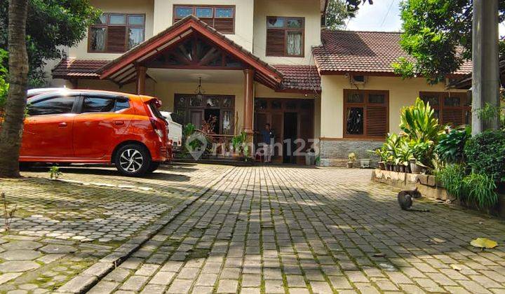 Rumah LUAS pinggir jalan utk USAHA Kuliner Hotel Kantor dkt TOL  1