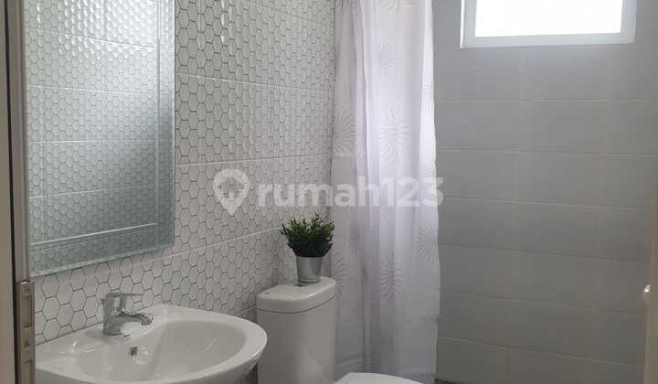 Rumah Bagus Mertilang Bintaro (shint) 2