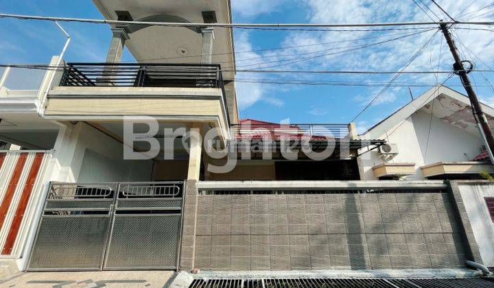 Rumah Darmo Harapan Indah 2 Lantai Bagus Siap Huni Row Jalan Lebar Sudah Paving 1