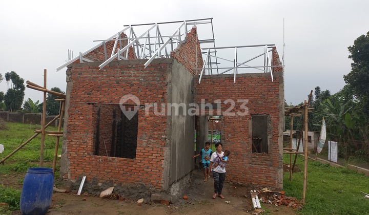 Rumah cluster termurah termewah dekat parawisata full bata merah