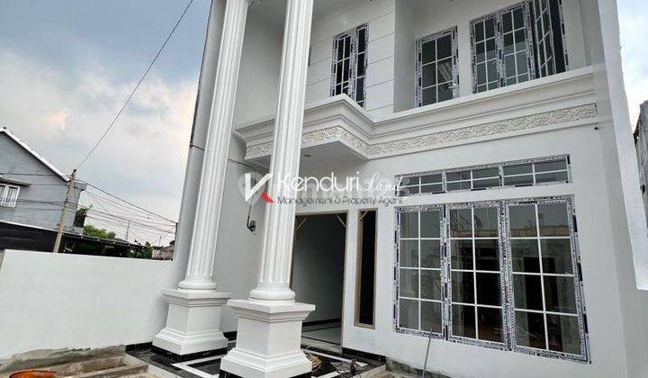 Rumah cluster Mewah Clasic Modern di jagakrsa Jakarta Selatan  2