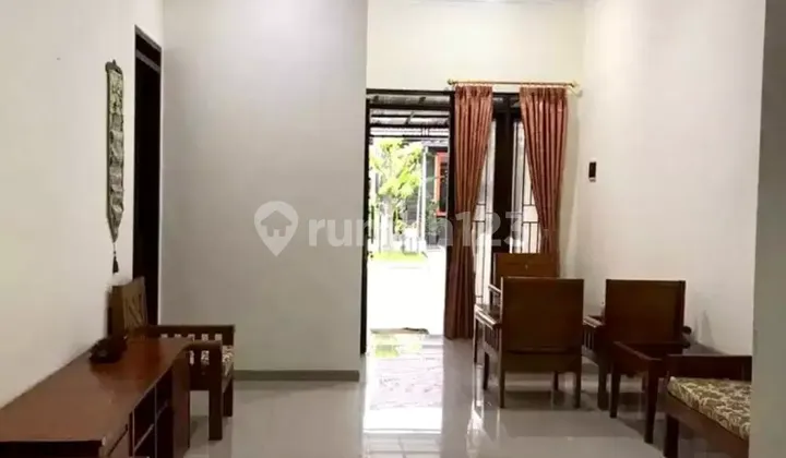 *Di sewakan Rumah di Kompleks Batununggal* 1