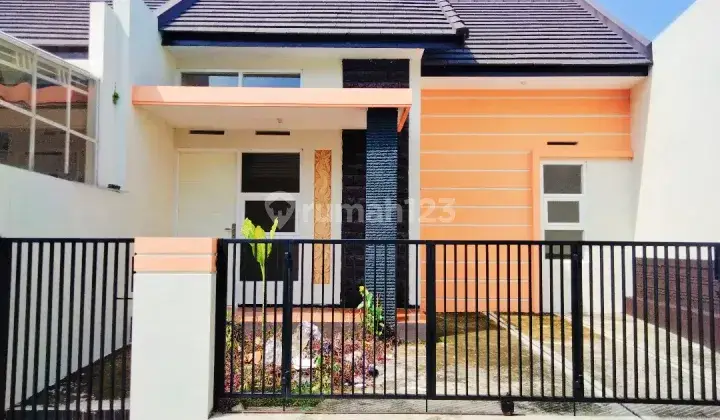 RUMAH BARU HARGA MURAH! LOKASI 5 MENIT DARI SUHAT KOTA MALANG 1