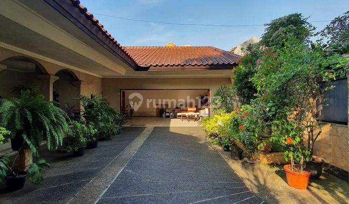 DIJUAL RUMAH di Jl KEMANG DALAM, JAKSEL 1