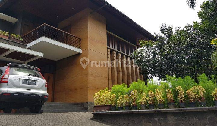 Rumah Dago Dkt Stks Unikom Itb Cisitu Tubagus Ismail & Riau 2