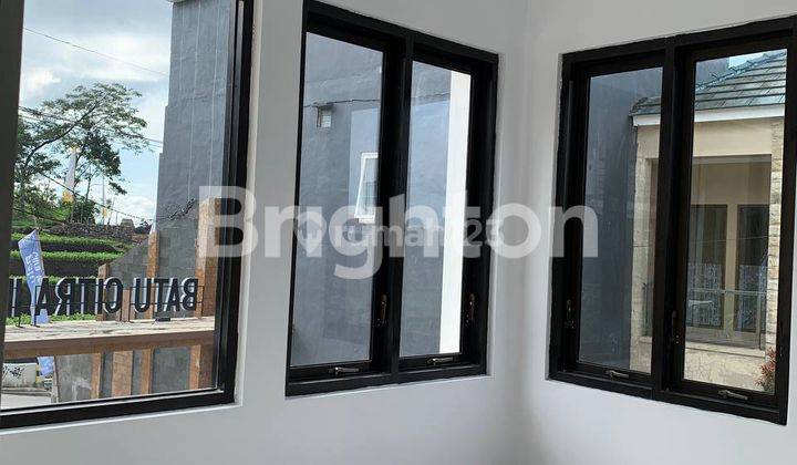 Rumah 2 lantai harga di bawah 1 M kota batu 2