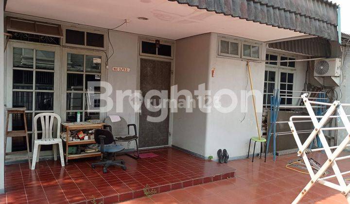 Rumah Asri Hoek Puan Timur Kelapa Gading 2