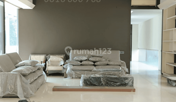 RUMAH LUX MODERN MINIMALIS SAYAP CIPAGANTI PASTEUR 1