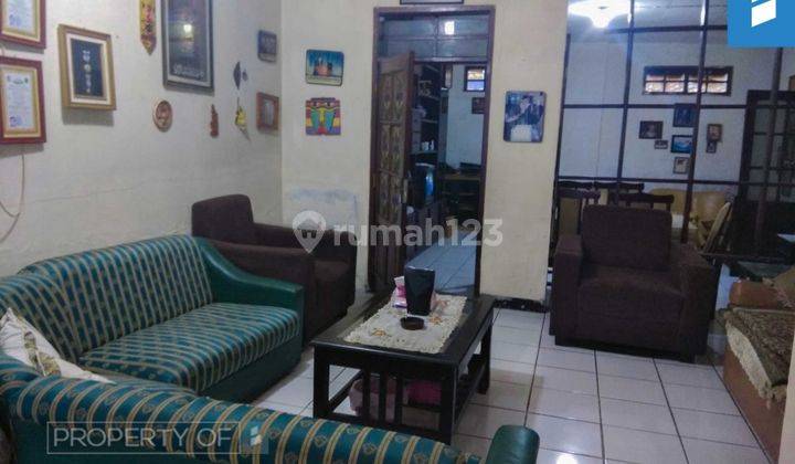 Rumah 3 Lantai Unfurnished Sertifikat Hak Milik di Sayap Jl Gatot Subroto Bandung, Bandung 1