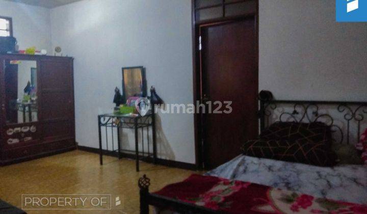 Rumah 3 Lantai Unfurnished Sertifikat Hak Milik di Sayap Jl Gatot Subroto Bandung, Bandung 1