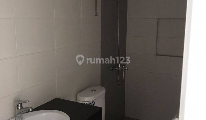 Rumah 2 Lantai Baru Unfurnished Sertifikat Hak Milik di Komplek Cipta Graha, Bandung 2