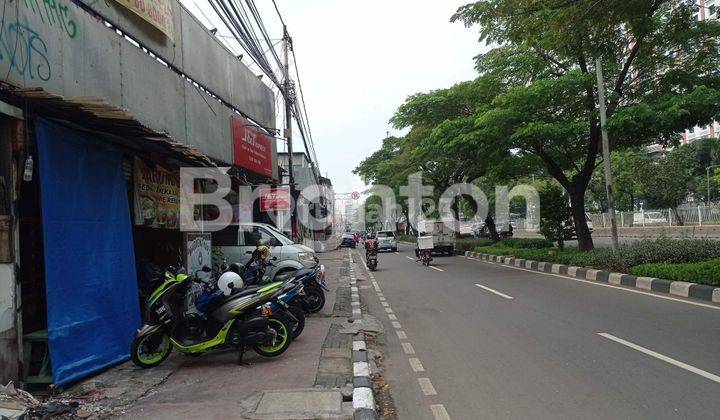 RUMAH TUA HITUNG TANAH CEMPAKA PUTIH LETJEN SUPRAPTO 1