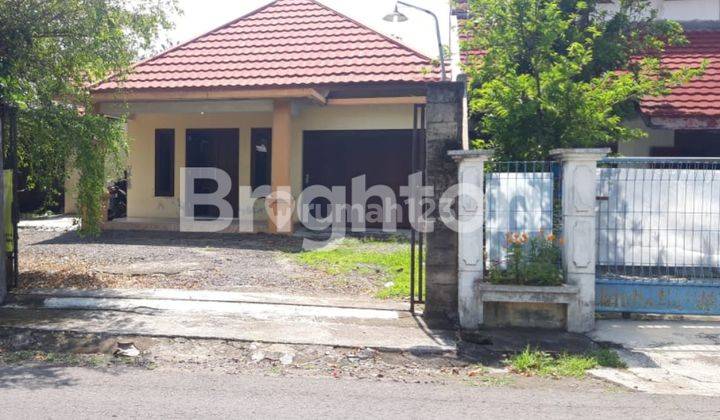 INVESTASI LANGSUNG UNTUNG! RUMAH DENGAN TANAH LUAS DI JURUG, DEKAT UNS 1