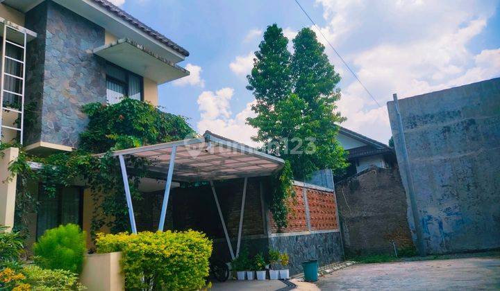 Rumah 2 Lantai dengan Taman di Green Caraka Residence Cingised Arcamanik 2