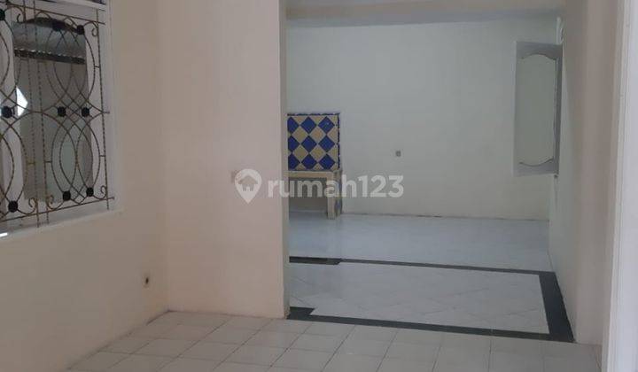 rumah murah di Taman Ubud Indah 7 Lippo Karawaci Tangerang 2