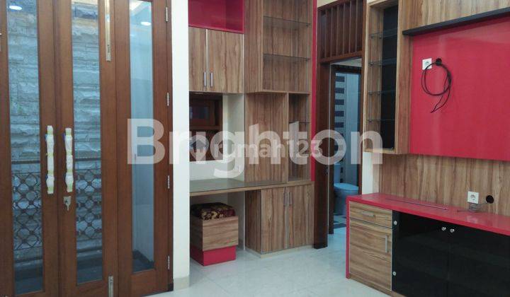 **Rumah  Unit C Mirip Rumah Artis / Persis Hasil Karya Developer** Fully Furnished, Minimalis, Taman Malaka Jaktim 2