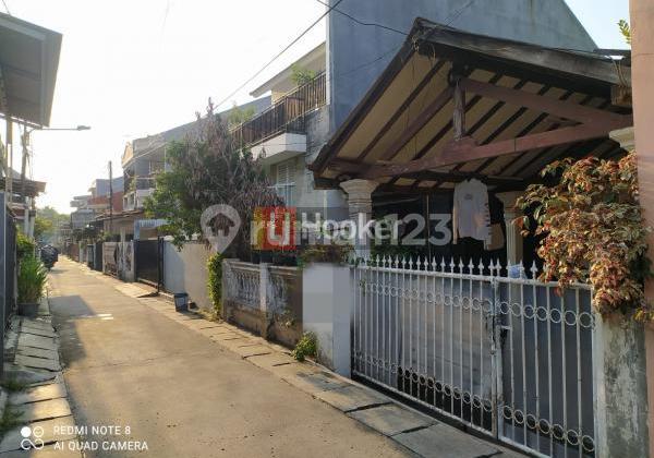 STANDARD HOUSE IN BCS AREA KELAPA GADING