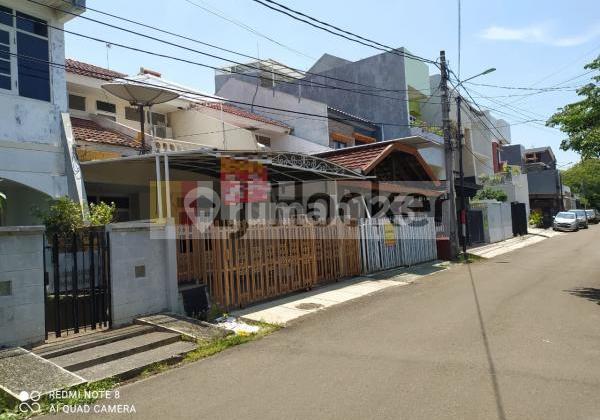 RUMAH SIAP HUNI DI JALAN JANUR ASRI AREA KELAPA GADING JAKARTA UTARA 2