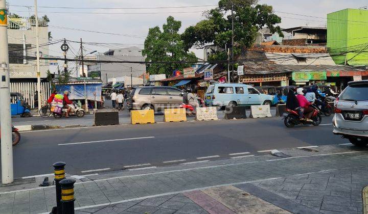 Ruko Jatinegara Jatinegara, 7X48 Dekat pasar cocok untuk usaha. 1