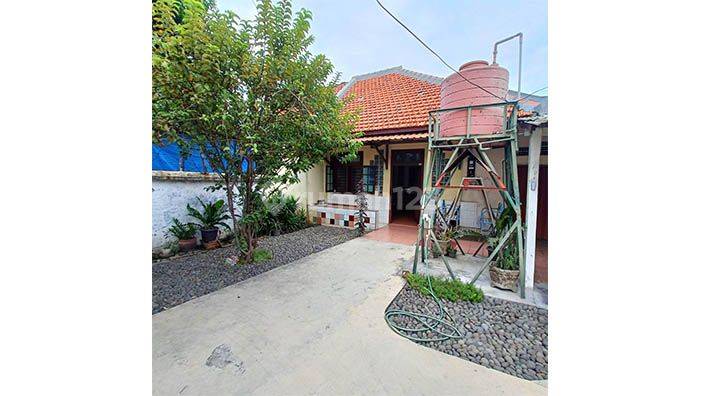 Rumah  Jl Pisangan Lama, Pulo Gadung,  Luas 459m2 1