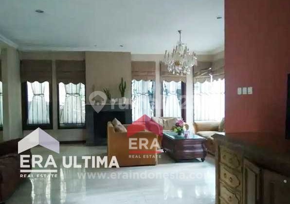 Rumah Luas Lingkungan Nyaman Sejuk di Dago Bandung Utara