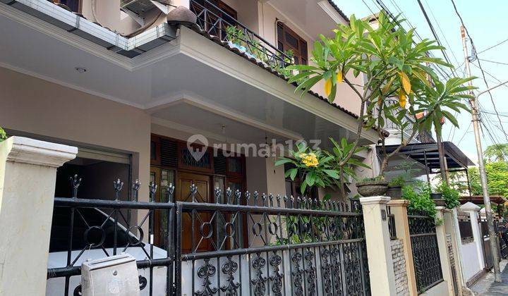 Rumah siap huni di tebet jakarta 1