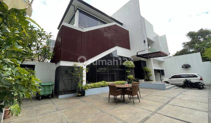 Modern Home Area Tebet Jakarta Selatan 1