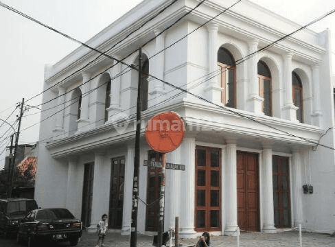 Rumah cantik siap huni di Petojo Cideng Jakarta Pusat. Lokasi strategis dan bebas banjir 1