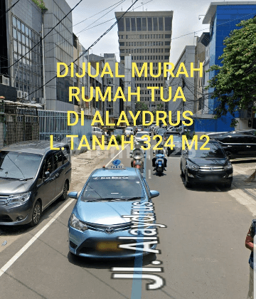 Rumah tua dikawasan Komersil di Alaydrus Jakarta Pusat. Lokasi strategis, Cocok untuk kantor, Restoran, Kafe &amp; Bank. Akses 2 mobil &amp; Bebas banjir 2