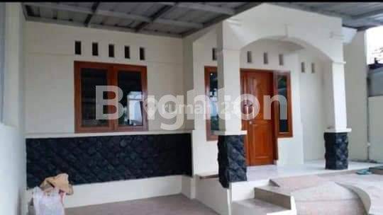 RUMAH MINIMALIS CANTIK SIAP HUNI BUTUH CEPAT 2