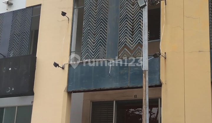 Ruko di kawasan metropolis mall modernland Tangerang 2