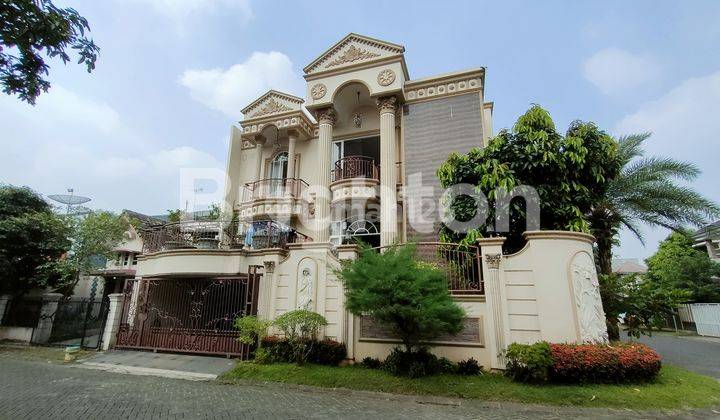 Rumah Sultan cantik & megah 2 1/2 lantai Hook siap huni. 2