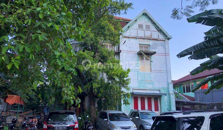 Rumah Tua di Jalan Kramat Raya  - Senen - Jakarta Pusat 1