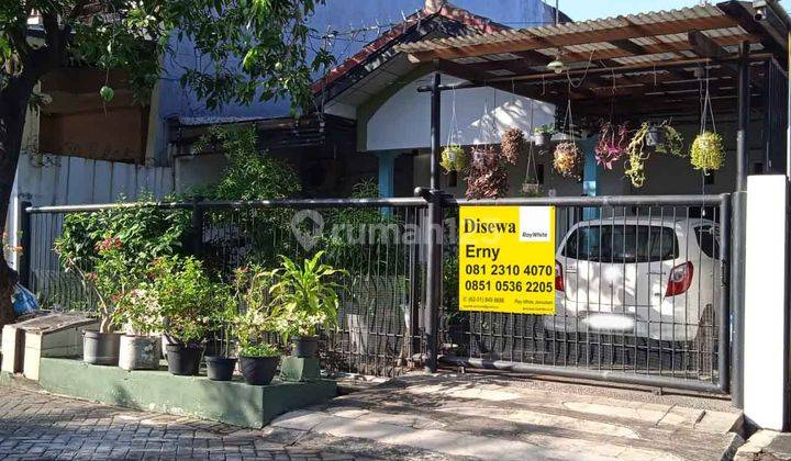 Rumah di Kutisari Indah Utara, Bagus + Terawat, Row Jalan Lebar, Siap Huni, Full Furnished 1