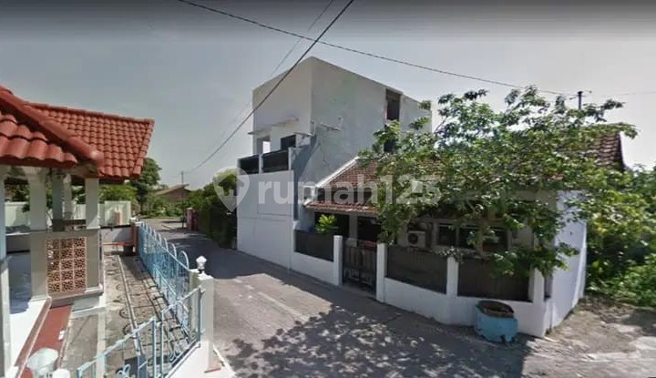 RUMAH DI daerah BANYUMANIK 2