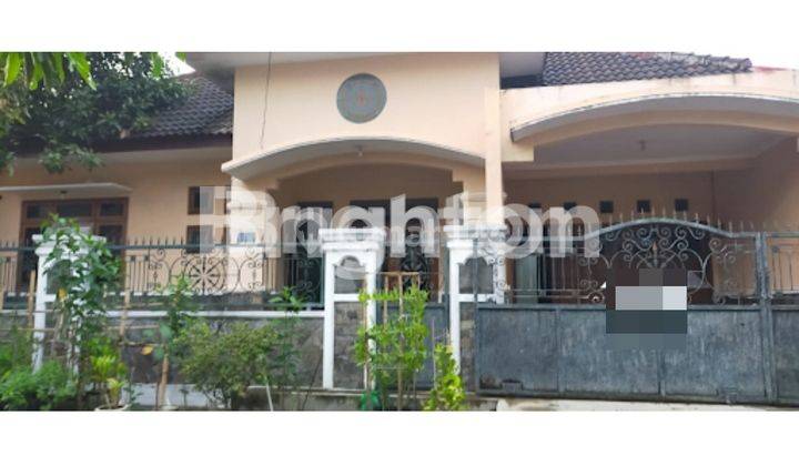 RUMAH BESAR SIAP HUNI 1