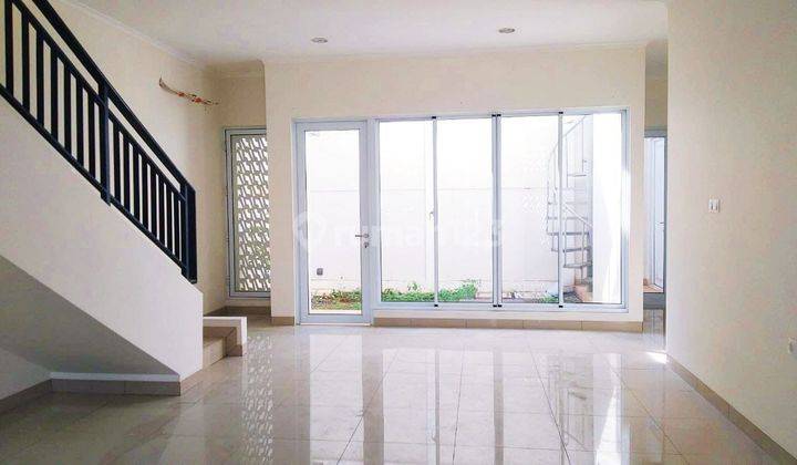 RUMAH SUMMARECON CLUSTER AMANDA  AC 2