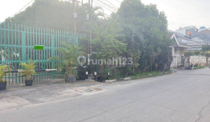 Rumah Hoek Ada 2 Rumah Standar, Kosong  Mimosa Raya, Sunter Jaya 2