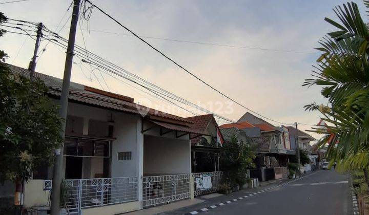 Rumah dijual di Babatan Pratama Wiyung Surabaya 2