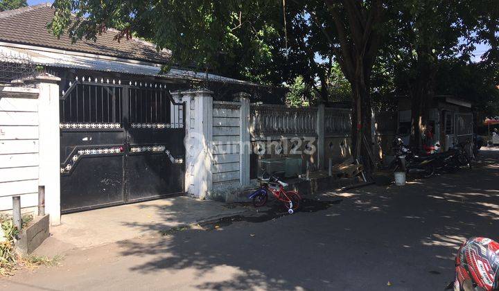 Rumah Pojok di Jalan Kawi Surabaya, Daerah Arjuno 1