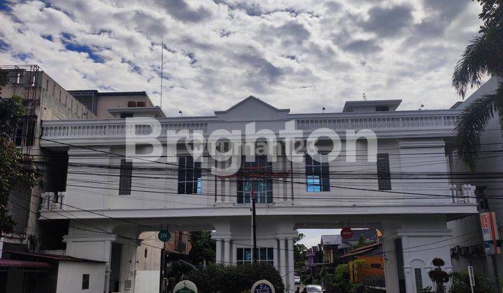 Harga Bagus Rumah Mewah Dekat Mall Manhattan 1