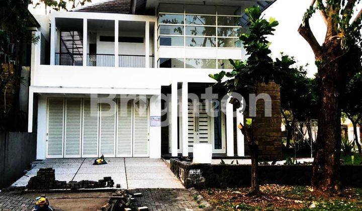 RUMAH 2 LANTAI DIAMOND HILL JALAN KEMBAR SAMPING TAMAN 1