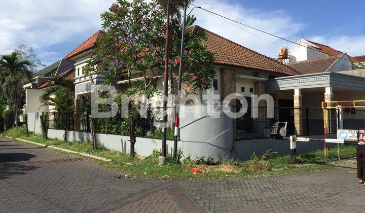 RUMAH DI JALAN KEMBAR PONDOK MUTIARA SIDOARJO 1