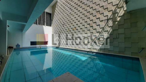 Rental House with Swimming Pool in the Renon Area 1