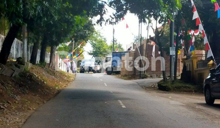 RUMAH LUAS 2 LANTAI LOKASI TENGAH KOTA DI SALATIGA 2