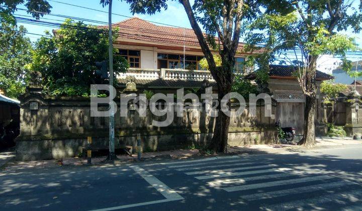 Rumah Pinggir jalan lokasi Strategis 1